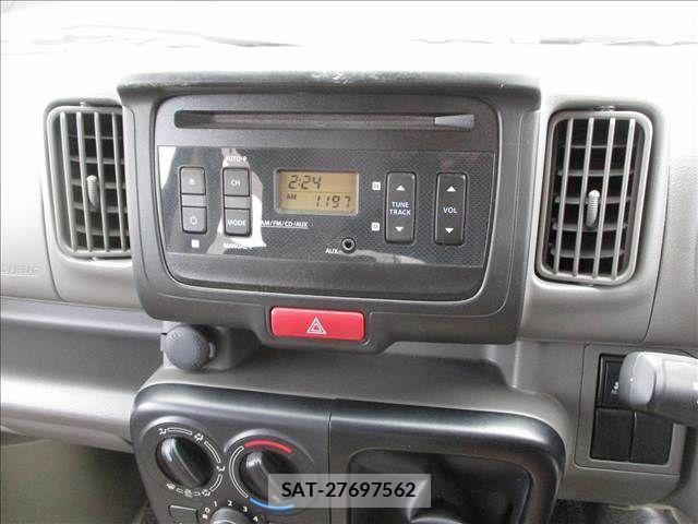 Suzuki EVERY 2021-07 8412302-13