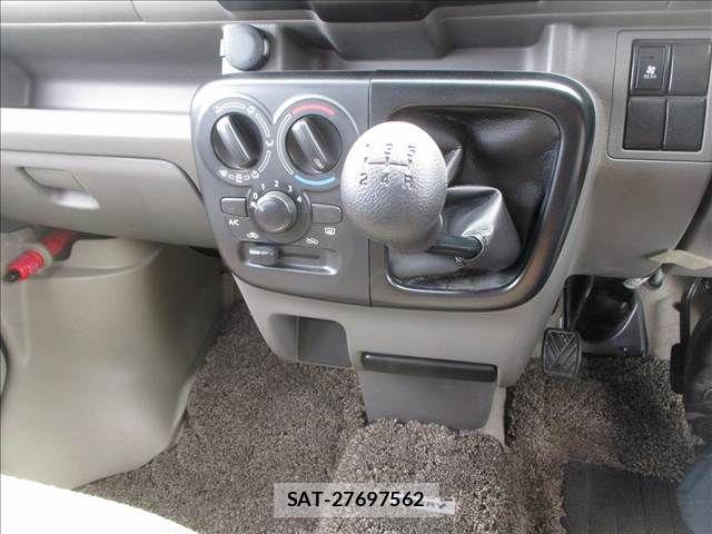 Suzuki EVERY 2021-07 8412302-14