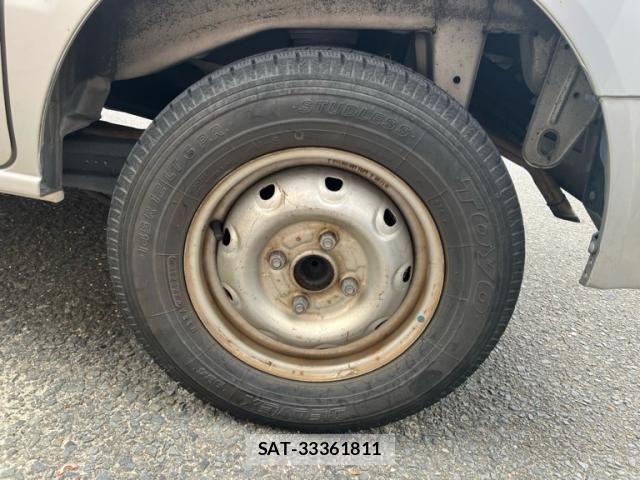 Suzuki EVERY 2009-09 8412322-11