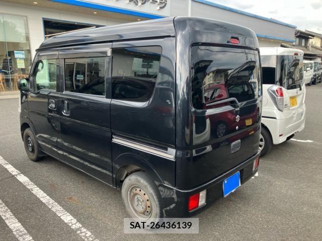 Suzuki EVERY 2018-01 8412308-3