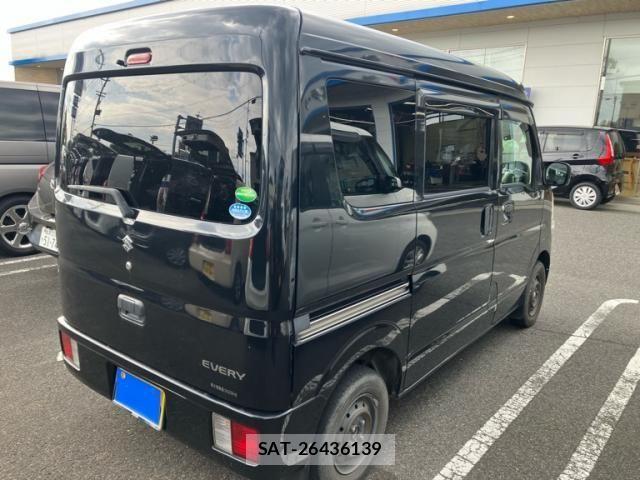 Suzuki EVERY 2018-01 8412308-4