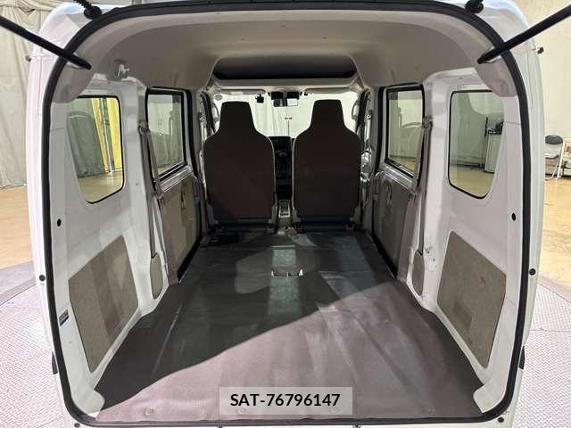 Suzuki EVERY 2020-09 8412301-18
