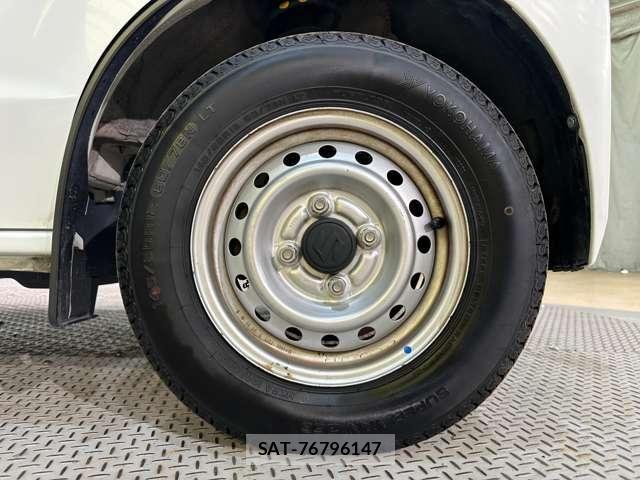 Suzuki EVERY 2020-09 8412301-24