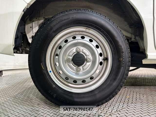 Suzuki EVERY 2020-09 8412301-25
