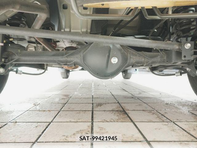 Suzuki EVERY 2023-08 8457443-29
