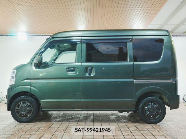 Suzuki EVERY 2023-08 8457443-6