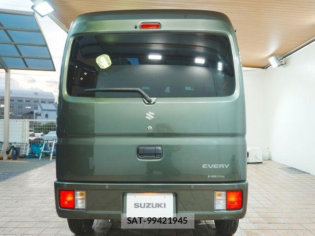Suzuki EVERY 2023-08 8457443-8