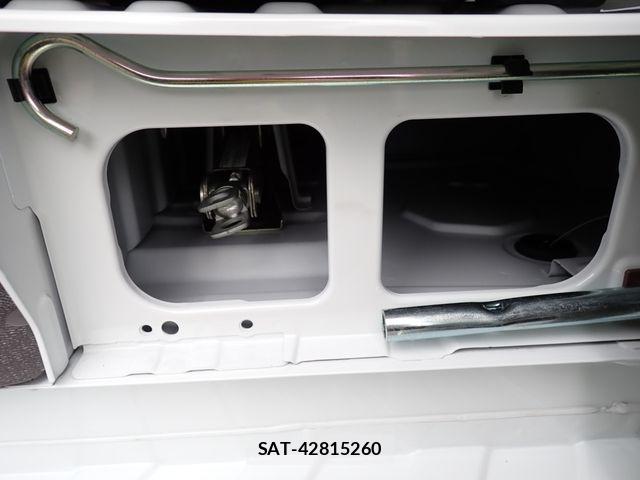 Suzuki EVERY 2022-03 8485376-18
