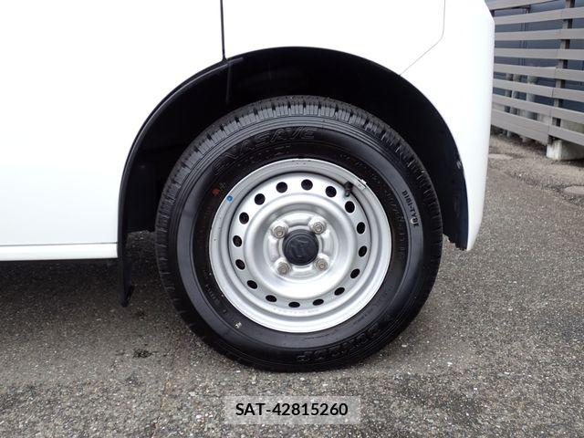 Suzuki EVERY 2022-03 8485376-25