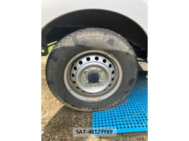 Suzuki EVERY 2019-12 8485377-8