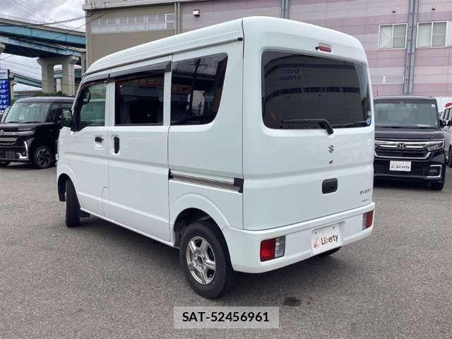 Suzuki EVERY 2020-01 8485375-7