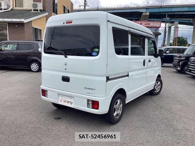Suzuki EVERY 2020-01 8485375-8