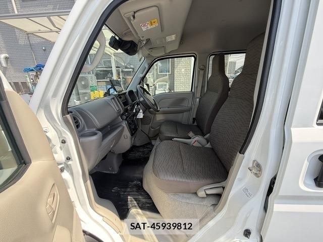 Suzuki EVERY 2022-06 8485372-11