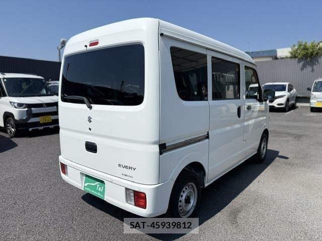 Suzuki EVERY 2022-06 8485372-1