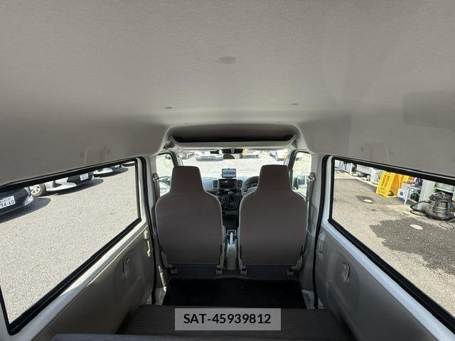 Suzuki EVERY 2022-06 8485372-19
