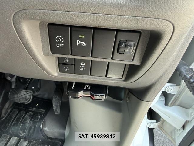 Suzuki EVERY 2022-06 8485372-5