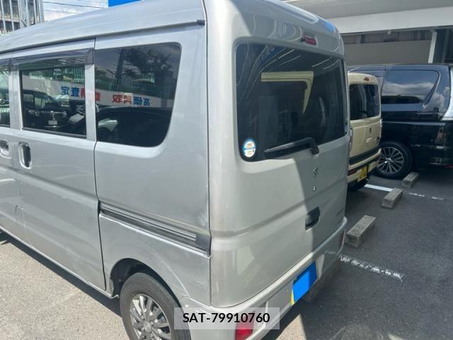 Suzuki EVERY 2017-08 8524820-3