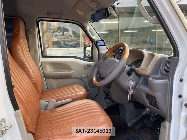 Suzuki EVERY 2019-04 8524813-11
