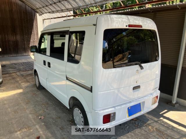Suzuki EVERY 2009-06 8524821-6