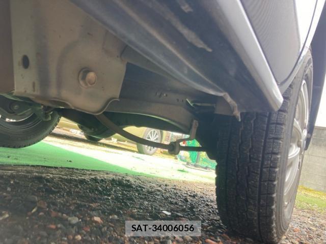 Suzuki EVERY 2010-09 8524823-22