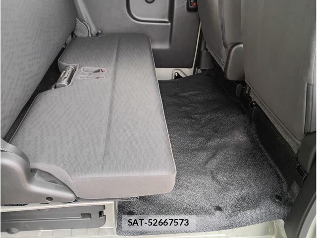 Suzuki EVERY 2026-06 8524822-11
