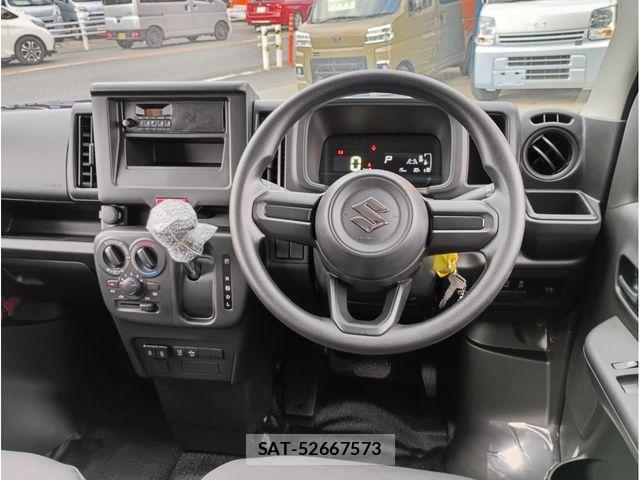 Suzuki EVERY 2026-06 8524822-19
