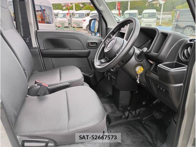 Suzuki EVERY 2026-06 8524822-4