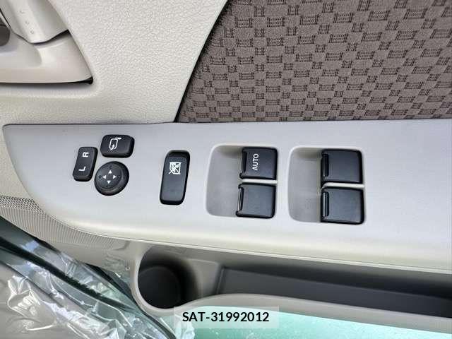 Suzuki EVERY 2025-11 8561839-13