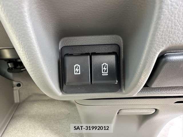 Suzuki EVERY 2025-11 8561839-17