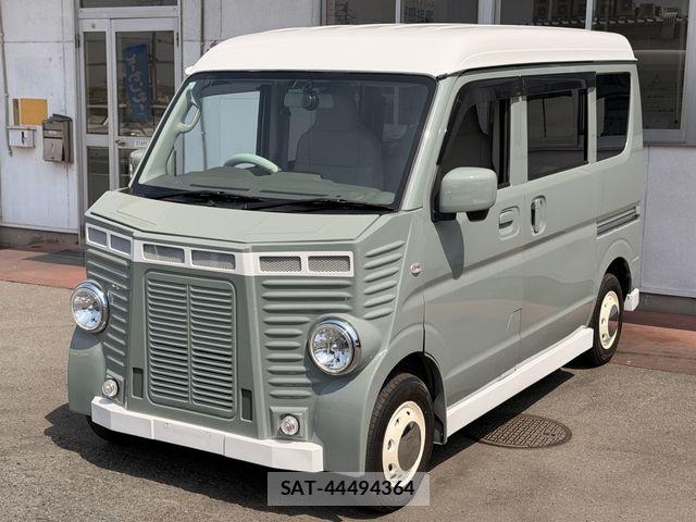Suzuki EVERY 2022-11 8561848-0