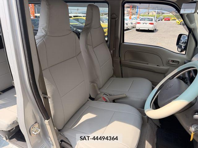 Suzuki EVERY 2022-11 8561848-18