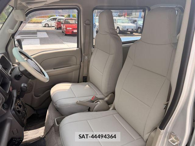 Suzuki EVERY 2022-11 8561848-20