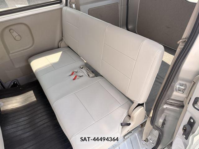 Suzuki EVERY 2022-11 8561848-21