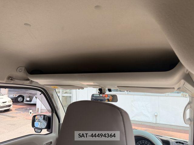 Suzuki EVERY 2022-11 8561848-24