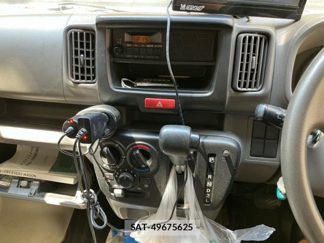 Suzuki EVERY 2017-11 8561856-19