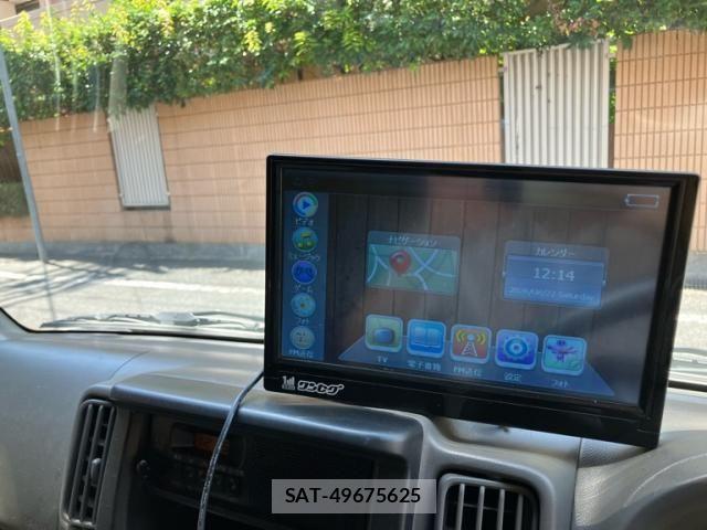 Suzuki EVERY 2017-11 8561856-21