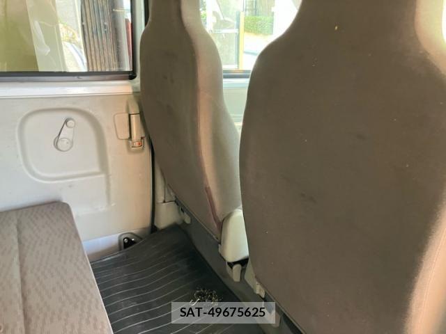 Suzuki EVERY 2017-11 8561856-22