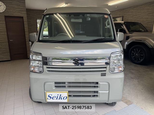 Suzuki EVERY 2025-10 8561840-24