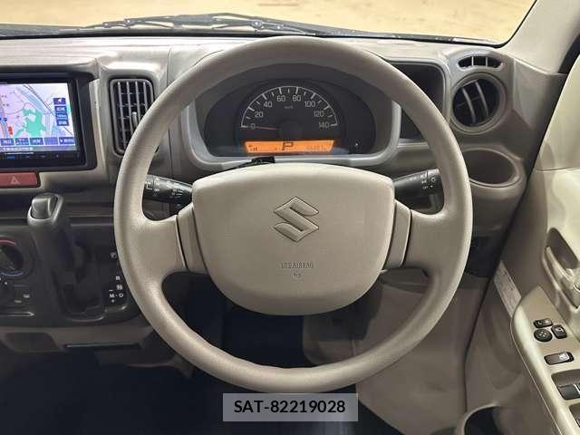Suzuki EVERY 2017-06 8561850-9
