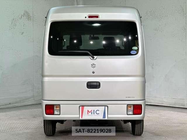 Suzuki EVERY 2017-06 8561850-5