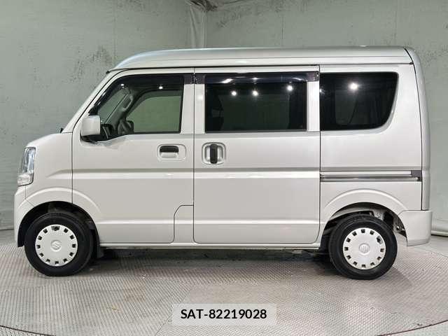 Suzuki EVERY 2017-06 8561850-7