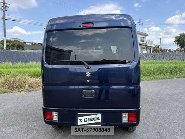 Suzuki EVERY 2021-01 8561851-5