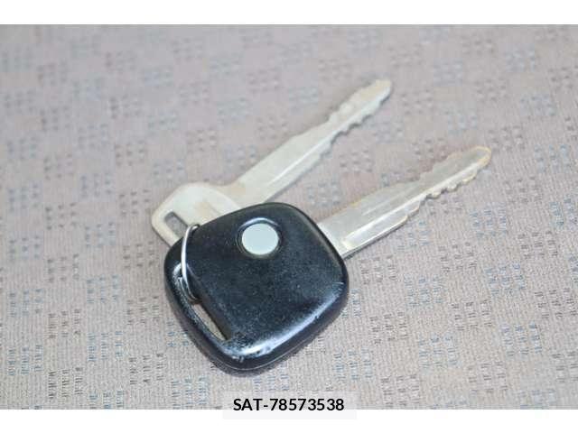 Suzuki EVERY 2011-02 8561855-10