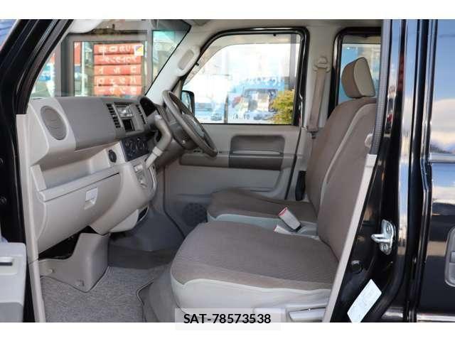 Suzuki EVERY 2011-02 8561855-13