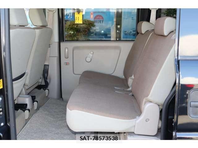 Suzuki EVERY 2011-02 8561855-16