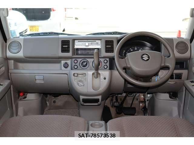 Suzuki EVERY 2011-02 8561855-17