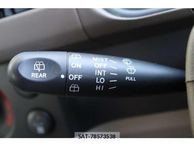 Suzuki EVERY 2011-02 8561855-7