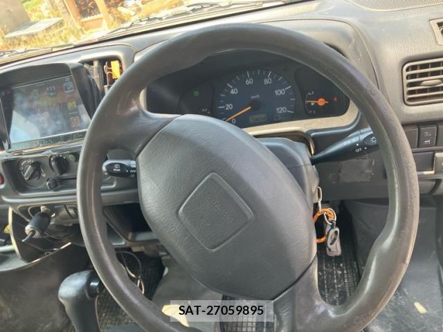 Suzuki EVERY 2005-06 8561857-7