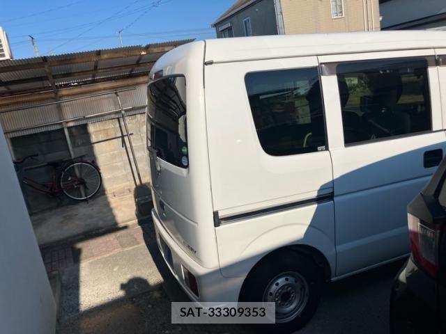 Suzuki EVERY 2014-01 8561854-6