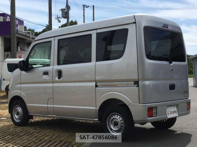 Suzuki EVERY 2025-12 8626685-9